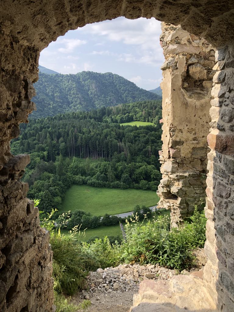 starhrad vyhlad1